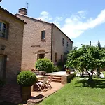 Le Manoir Saint Clair 3*