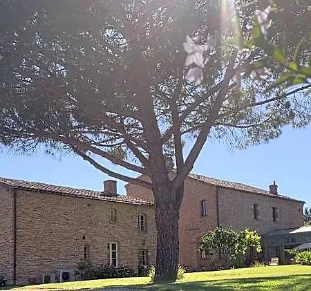 Le Manoir Saint Clair 3*